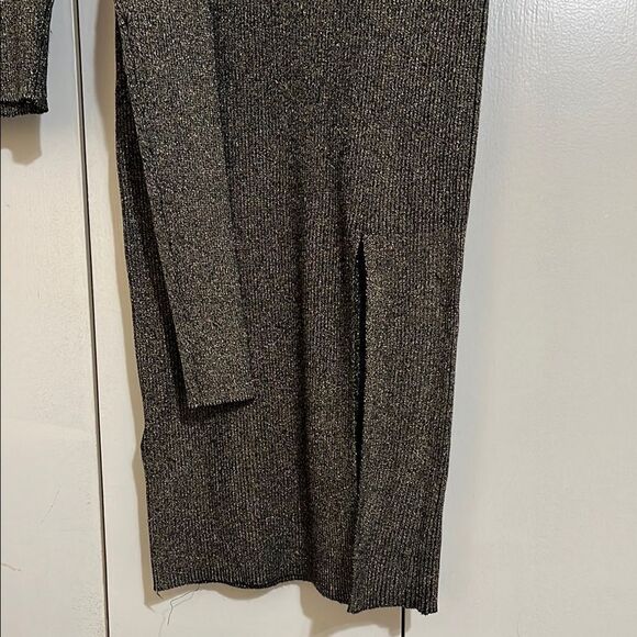 Zara Women’s Black and Gold Knit Sweater and Skirt Set - Picture 3 of 8